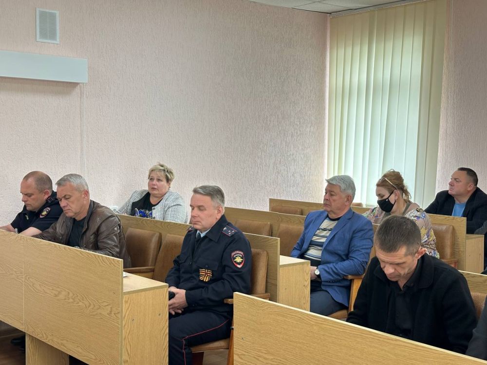 Андрей Рубанцов: Провёл заседание комиссии по предупреждению и ликвидации чрезвычайных ситуаций и обеспечению пожарной безопасности муниципального образования Андрей Рубанцов: Провёл заседание комиссии по предупреждению и ликвидации чрезвычайных ситуаций и обеспечению пожарной безопасности муниципального образования