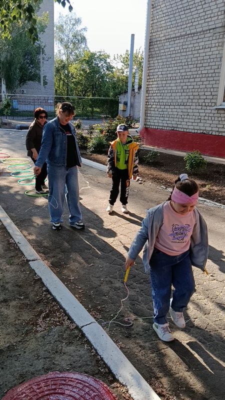 День Семьи провели в ГБДОУ ЛНР «Родаковский ясли-сад «Рябинушка» День Семьи провели в ГБДОУ ЛНР «Родаковский ясли-сад «Рябинушка»
