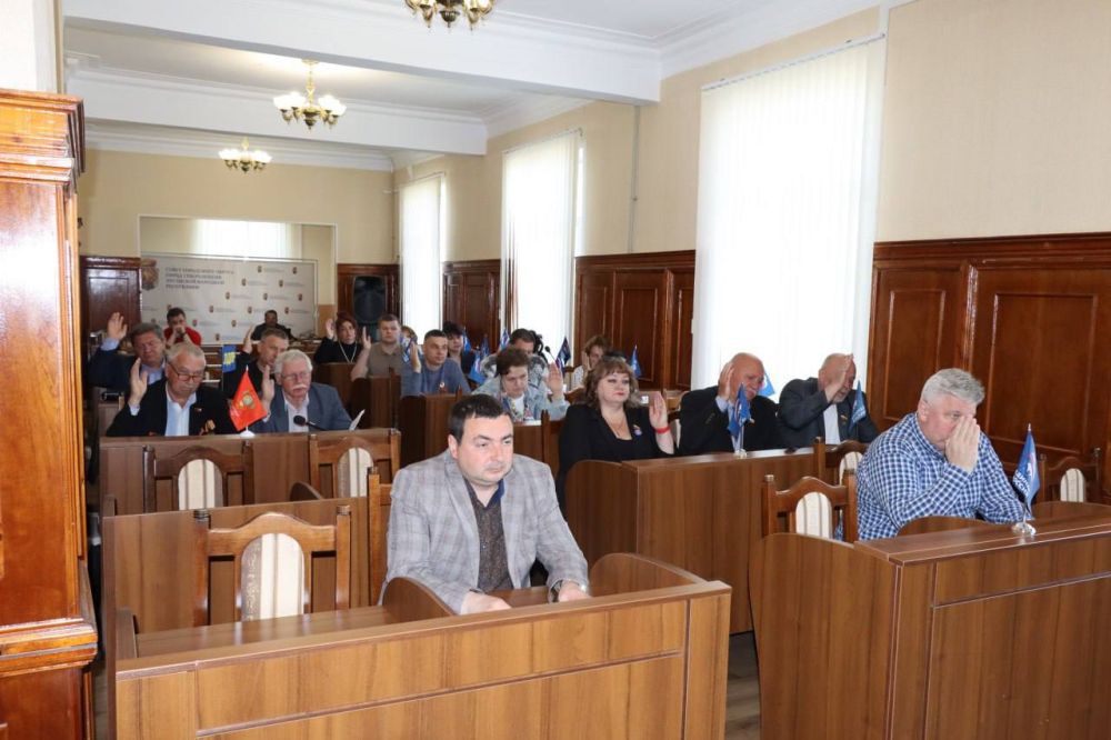 Депутаты утвердили отчет об исполнении бюджета муниципального образования городской округ город Северодонецк Луганской Народной Республики за 2024 год Депутаты утвердили отчет об исполнении бюджета муниципального образования городской округ город Северодонецк Луганской Народной Республики за 2024 год
