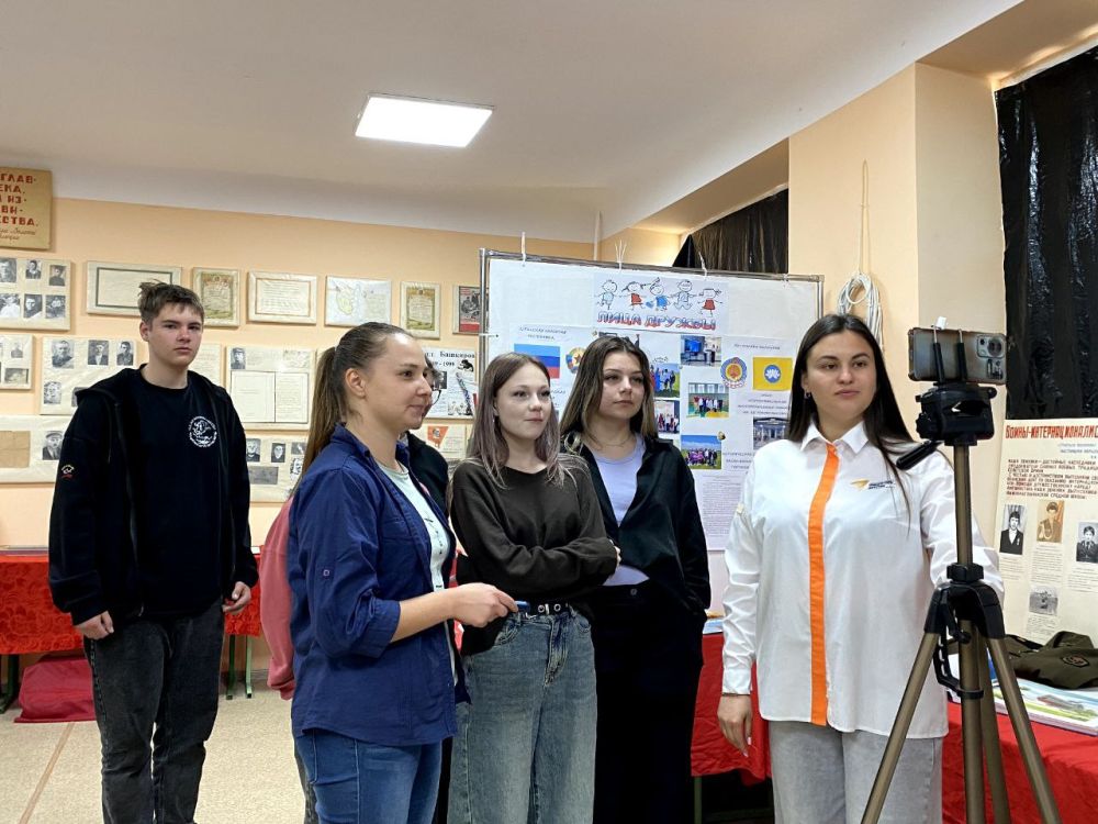 Лица дружбы: советники школ - объединяют Лица дружбы: советники школ - объединяют