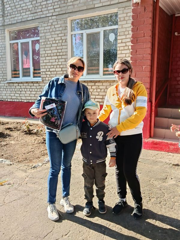 День Семьи провели в ГБДОУ ЛНР «Родаковский ясли-сад «Рябинушка» День Семьи провели в ГБДОУ ЛНР «Родаковский ясли-сад «Рябинушка»