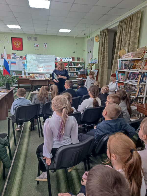 Международный День семьи – один из самых светлых праздников, который имеет отношение к каждому человеку Международный День семьи – один из самых светлых праздников, который имеет отношение к каждому человеку