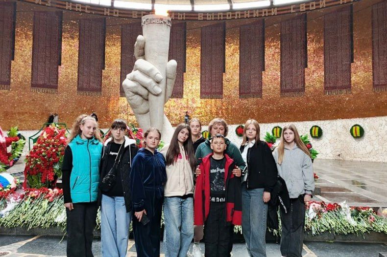 Учащиеся ЧСШ №1 побывали в Волгограде Учащиеся ЧСШ №1 побывали в Волгограде