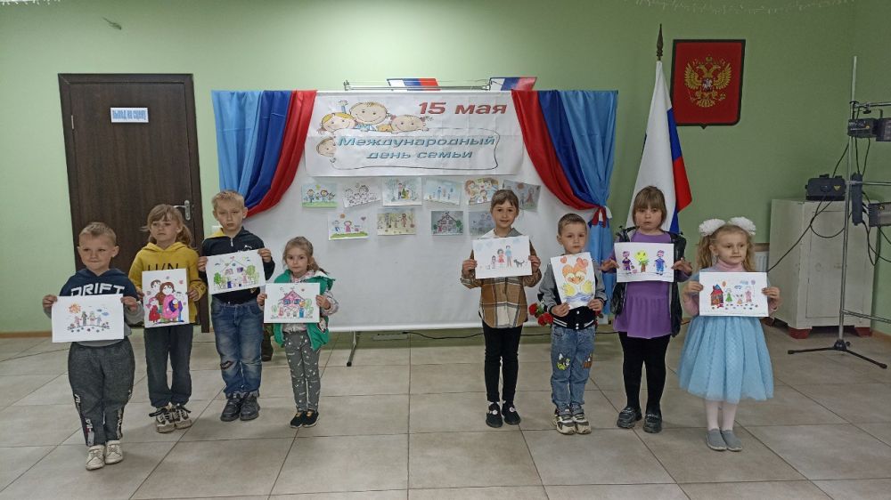 Международный День семьи: мероприятия в Лизинском СДК и Лозно-Александровском ПДК Международный День семьи: мероприятия в Лизинском СДК и Лозно-Александровском ПДК
