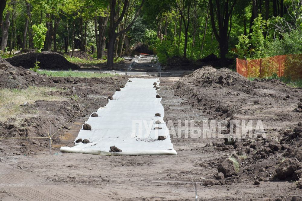 В Красном Луче благодаря нацпроекту появится современное городское пространство для досуга В Красном Луче благодаря нацпроекту появится современное городское пространство для досуга