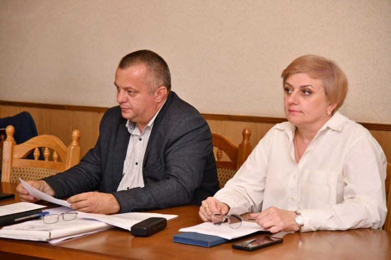 Состоялось заседание постоянной комиссии по социально-экономическому развитию и вопросам ЖКХ Совета депутатов Состоялось заседание постоянной комиссии по социально-экономическому развитию и вопросам ЖКХ Совета депутатов