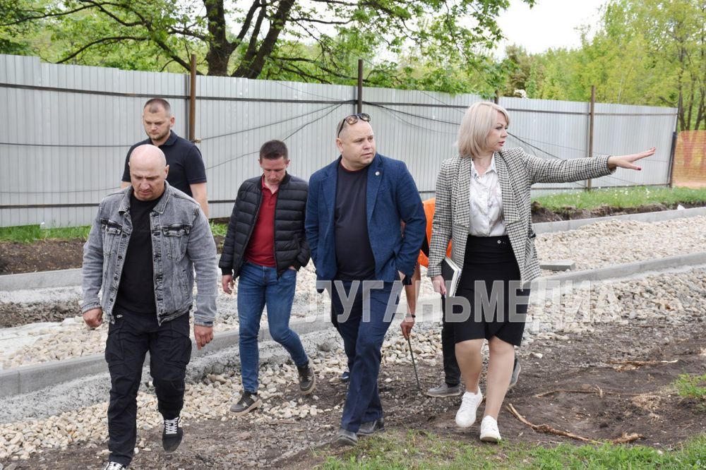 В Красном Луче благодаря нацпроекту появится современное городское пространство для досуга В Красном Луче благодаря нацпроекту появится современное городское пространство для досуга
