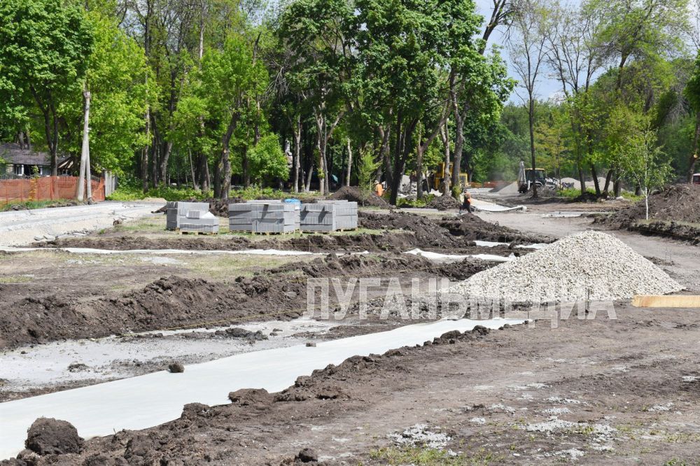 В Красном Луче благодаря нацпроекту появится современное городское пространство для досуга В Красном Луче благодаря нацпроекту появится современное городское пространство для досуга