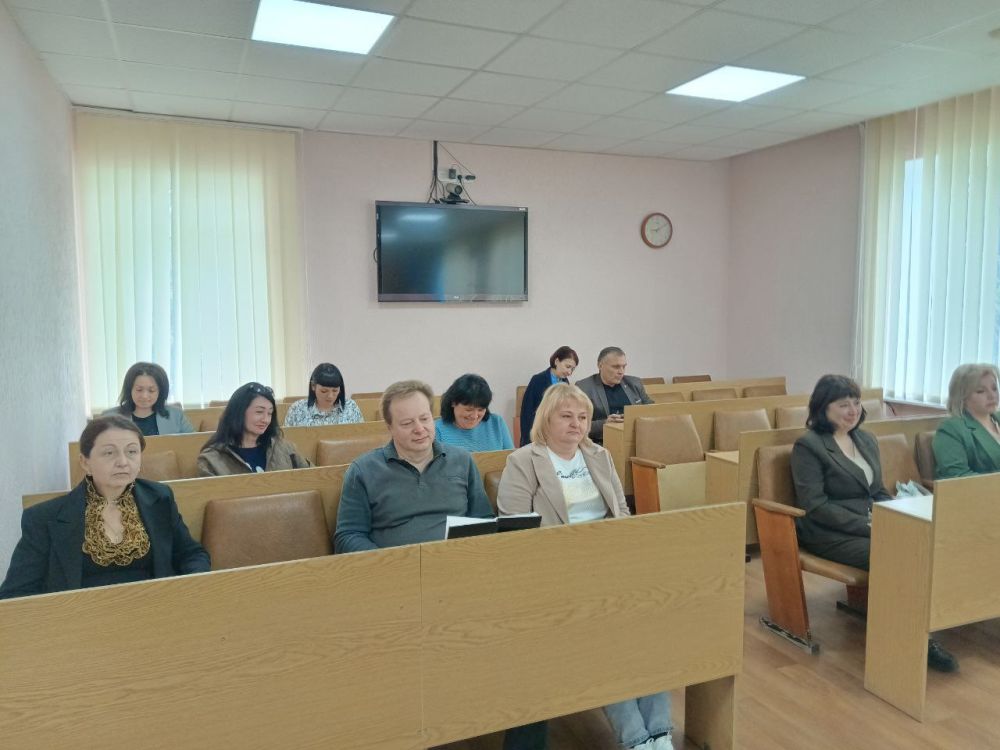 В Администрации городского округа город Ровеньки состоялось совещание с заместителями Главы городского округа город Ровеньки и начальниками структурных подразделений В Администрации городского округа город Ровеньки состоялось совещание с заместителями Главы городского округа город Ровеньки и начальниками структурных подразделений