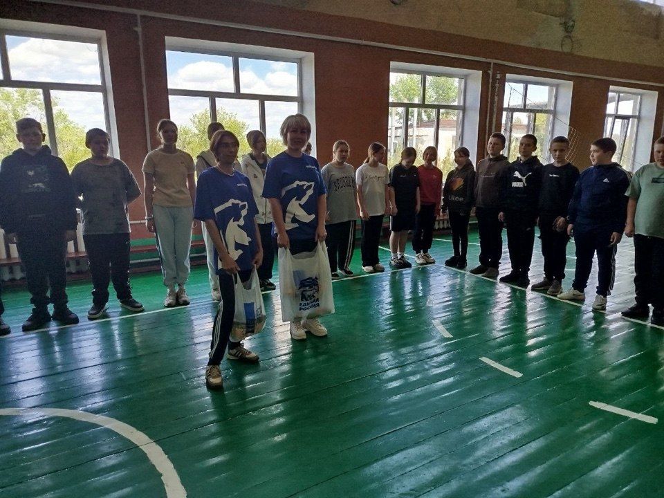 Зарядка памяти: в Дьяковской гимназии почтили спортсмена-фронтовика Виктора Чукарина Зарядка памяти: в Дьяковской гимназии почтили спортсмена-фронтовика Виктора Чукарина
