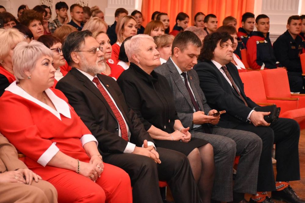 «Красный Крест»: быть там, где нужна помощь «Красный Крест»: быть там, где нужна помощь