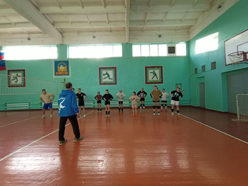 Открытая зарядка в рамках марафона "Сила России" Открытая зарядка в рамках марафона "Сила России"