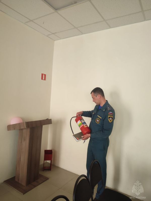 В образовательных учреждениях Антрацитовского муниципального округа проводятся профилактические визиты