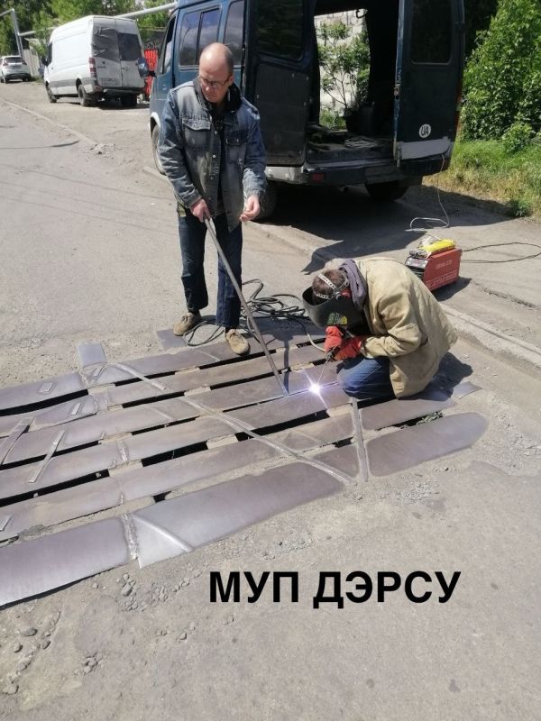 За период с 13 по 16 мая работниками МУП "ДЭРСУ" были выполнены следующие работы: За период с 13 по 16 мая работниками МУП "ДЭРСУ" были выполнены следующие работы: