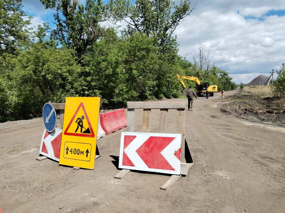 В Ровеньках регион-шеф Республика Коми продолжает строительные работы по капитальному ремонту автомобильной дороги, ведущей от пгт В Ровеньках регион-шеф Республика Коми продолжает строительные работы по капитальному ремонту автомобильной дороги, ведущей от пгт
