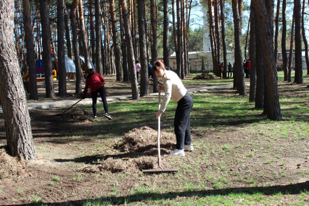 Подведены итоги республиканской акции «Чистая Республика – 2025»: благоустроено около 900 га общественных пространств и придомовых территорий Подведены итоги республиканской акции «Чистая Республика – 2025»: благоустроено около 900 га общественных пространств и придомовых территорий