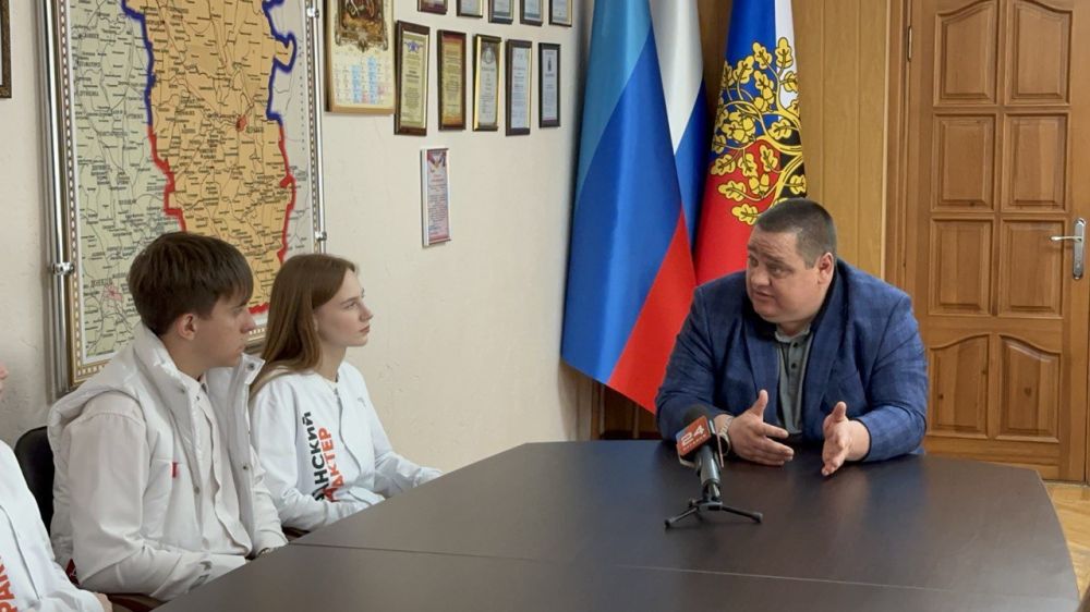 "День пионерии: эстафета поколений продолжается в "Движении Первых" "День пионерии: эстафета поколений продолжается в "Движении Первых"