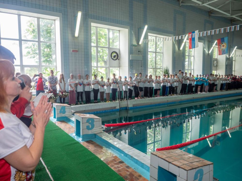 Спортсмены Краснодонщины отлично выступили на Республиканском турнире по плаванию в Свердловске Спортсмены Краснодонщины отлично выступили на Республиканском турнире по плаванию в Свердловске