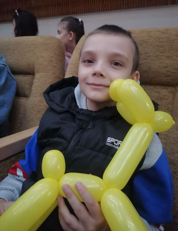 Воспитанники ГКУ ЛНР "РЦСРДИ "Возрождение" побывали на цирковом шоу "Веселимся вместе", которое проходило во Дворце культуры им. Горького Воспитанники ГКУ ЛНР "РЦСРДИ "Возрождение" побывали на цирковом шоу "Веселимся вместе", которое проходило во Дворце культуры им. Горького