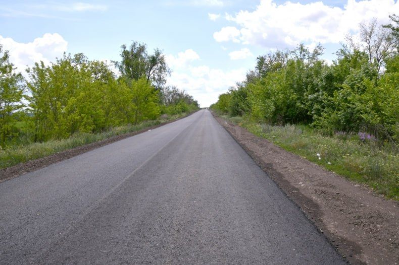 Красноярские специалисты приступили к ремонту автодороги в селе Астахово Красноярские специалисты приступили к ремонту автодороги в селе Астахово