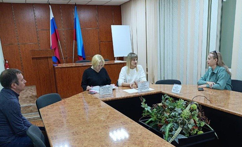 Состоялась мини-ярмарка вакансий в Краснодонском муниципальном округе Состоялась мини-ярмарка вакансий в Краснодонском муниципальном округе