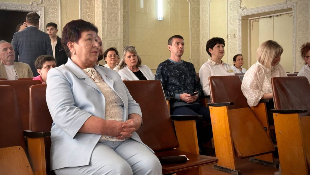 «Крепкая семья» помогает в реабилитации пациентов с нарушениями слуха «Крепкая семья» помогает в реабилитации пациентов с нарушениями слуха