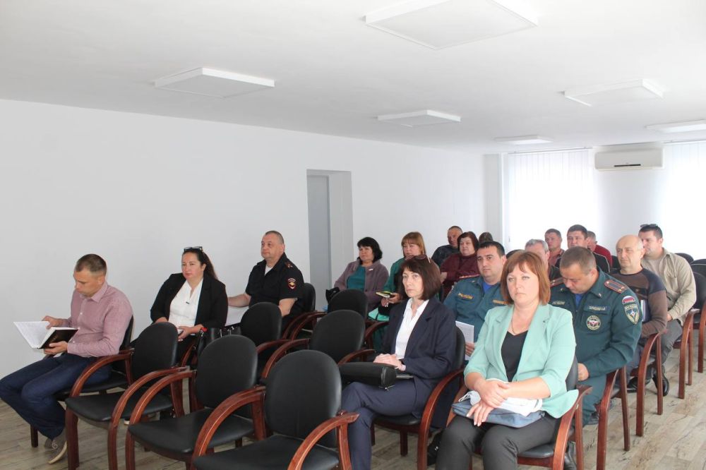 Виктория Кайдалова: В администрации Новопсковского муниципального округа состоялось заседание комиссии по предупреждению пожарной безопасности на территории муниципального образования Новопсковского муниципального округа ЛНР Виктория Кайдалова: В администрации Новопсковского муниципального округа состоялось заседание комиссии по предупреждению пожарной безопасности на территории муниципального образования Новопсковского муниципального округа ЛНР