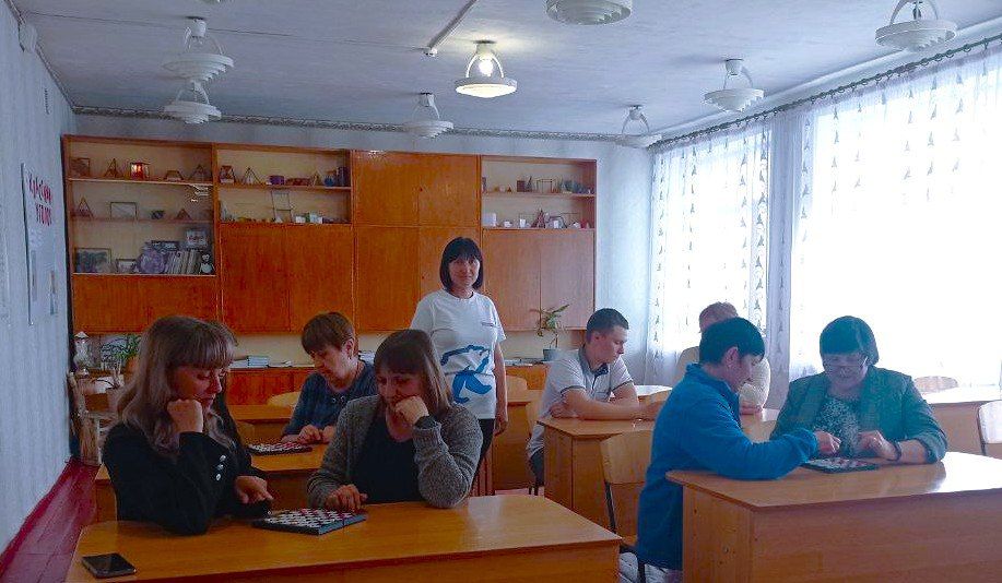 Память о Подпольщиках: Шашечный Турнир в ГБОУ ЛНР «Городищенская СШ» Память о Подпольщиках: Шашечный Турнир в ГБОУ ЛНР «Городищенская СШ»