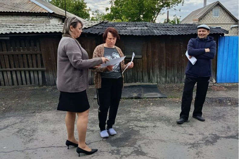 В пгт Шахтерский состоялся сход граждан по вопросам «дачной амнистии» В пгт Шахтерский состоялся сход граждан по вопросам «дачной амнистии»