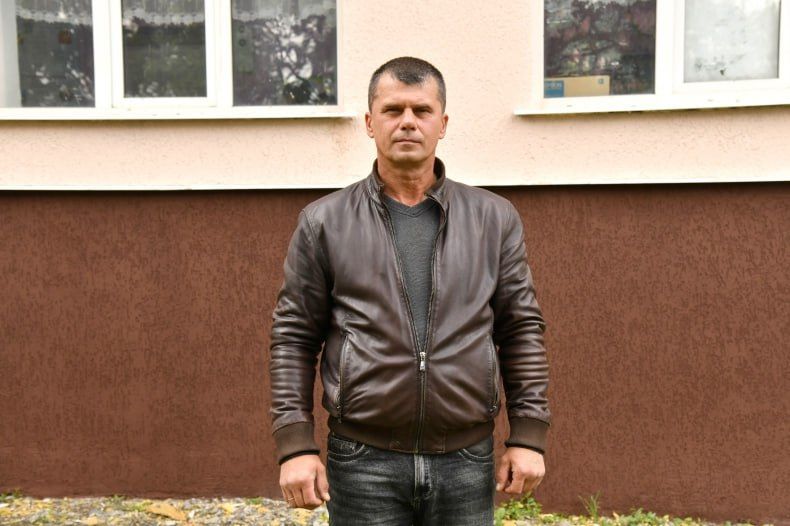 Республика Тува продолжает капитальный ремонт Свердловской СШ №2 Республика Тува продолжает капитальный ремонт Свердловской СШ №2