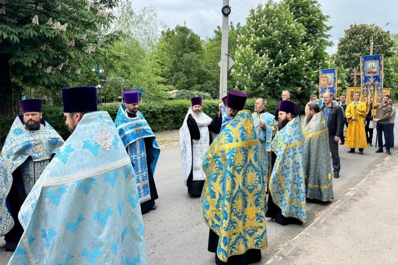 В праздник иконы Божией Матери «Неупиваемая Чаша» свердловские священнослужители провели ряд мероприятий В праздник иконы Божией Матери «Неупиваемая Чаша» свердловские священнослужители провели ряд мероприятий
