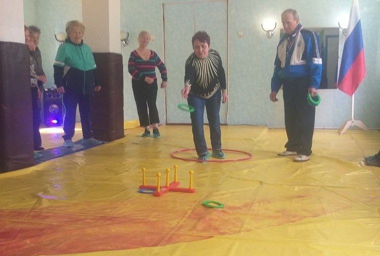 В Краснодоне провели спортивные состязания для жителей уважаемого возраста В Краснодоне провели спортивные состязания для жителей уважаемого возраста
