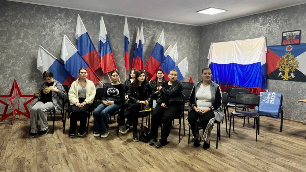 На пгт Дзержинский продолжается профилактическая работа по повышению осведомленности молодежи о вреде наркотических веществ На пгт Дзержинский продолжается профилактическая работа по повышению осведомленности молодежи о вреде наркотических веществ