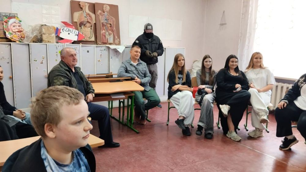 В городе Рубежное прошло мероприятие «Безопасные каникулы в зоне проведения СВО» «Ура, каникулы!» В городе Рубежное прошло мероприятие «Безопасные каникулы в зоне проведения СВО» «Ура, каникулы!»