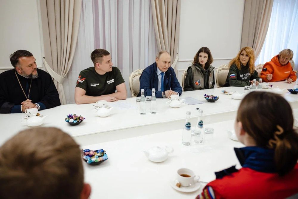 Пожал руку президенту Путину Пожал руку президенту Путину