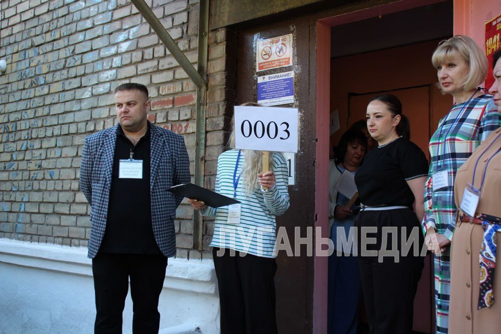 В Алчевске стартовала основная сессия сдачи единого государственного экзамена В Алчевске стартовала основная сессия сдачи единого государственного экзамена