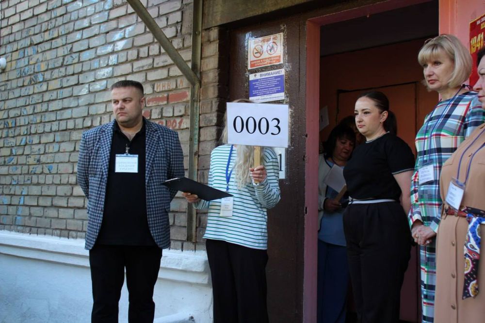 Дан старт проведению единого государственного экзамена в Алчевске Дан старт проведению единого государственного экзамена в Алчевске
