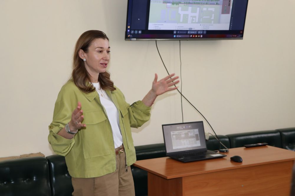 Телемост с Омском: обсуждаем проект по благоустройству Телемост с Омском: обсуждаем проект по благоустройству