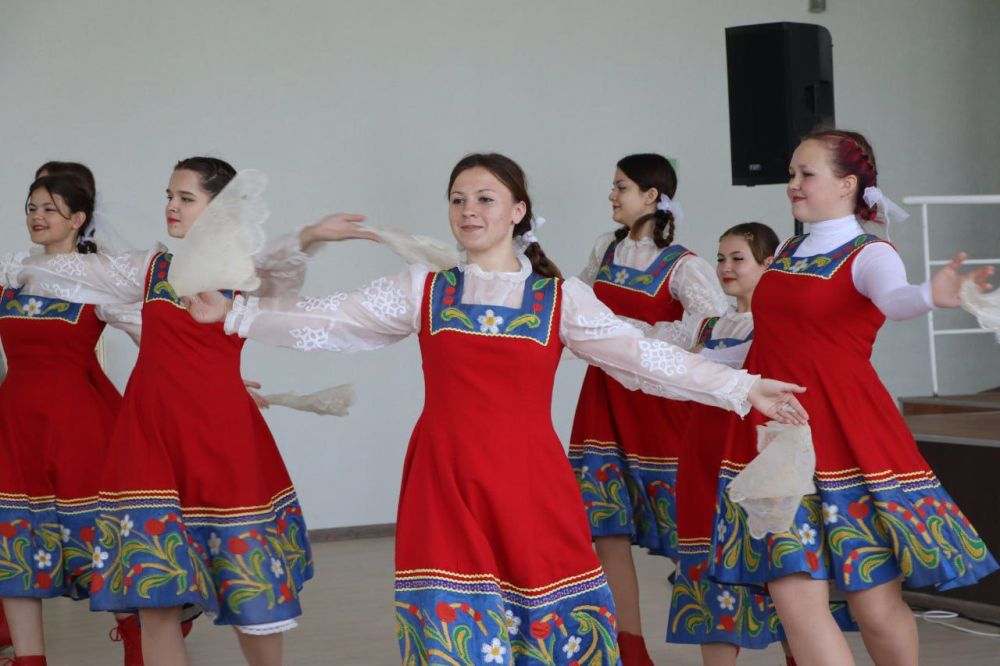 Честь и слава нашим химикам! Честь и слава нашим химикам!