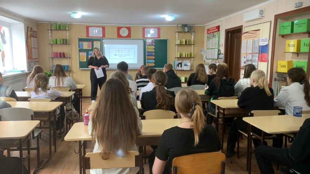 Одним из важнейших направлений профилактической работы является профилактика экстремизма и терроризма среди детей и подростков Одним из важнейших направлений профилактической работы является профилактика экстремизма и терроризма среди детей и подростков