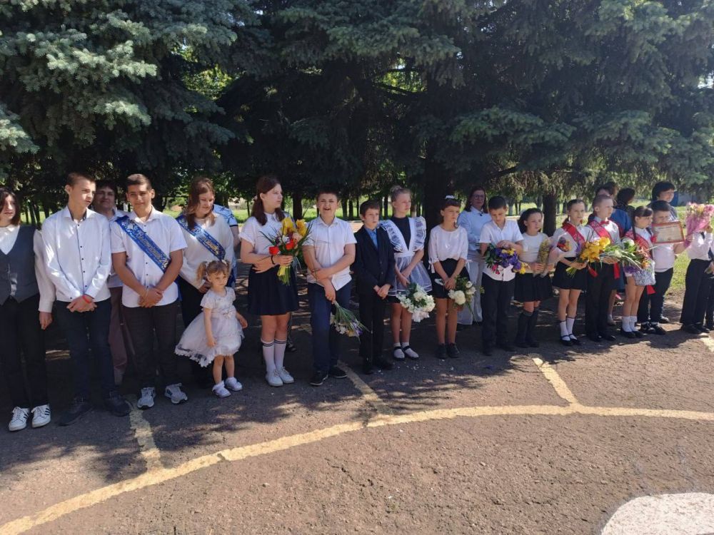Сегодня во всех школах Марковского муниципального округа прозвенел Сегодня во всех школах Марковского муниципального округа прозвенел