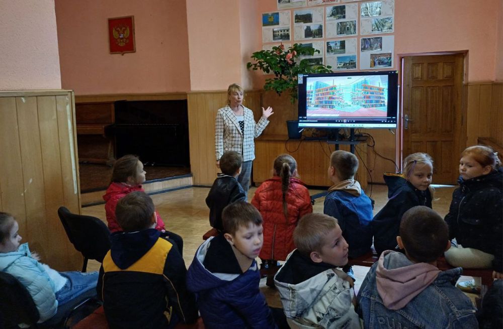 24 мая, мы отмечаем День славянской письменности и культуры или как его ещё называют - День Святых Кирилла и Мефодия 24 мая, мы отмечаем День славянской письменности и культуры или как его ещё называют - День Святых Кирилла и Мефодия