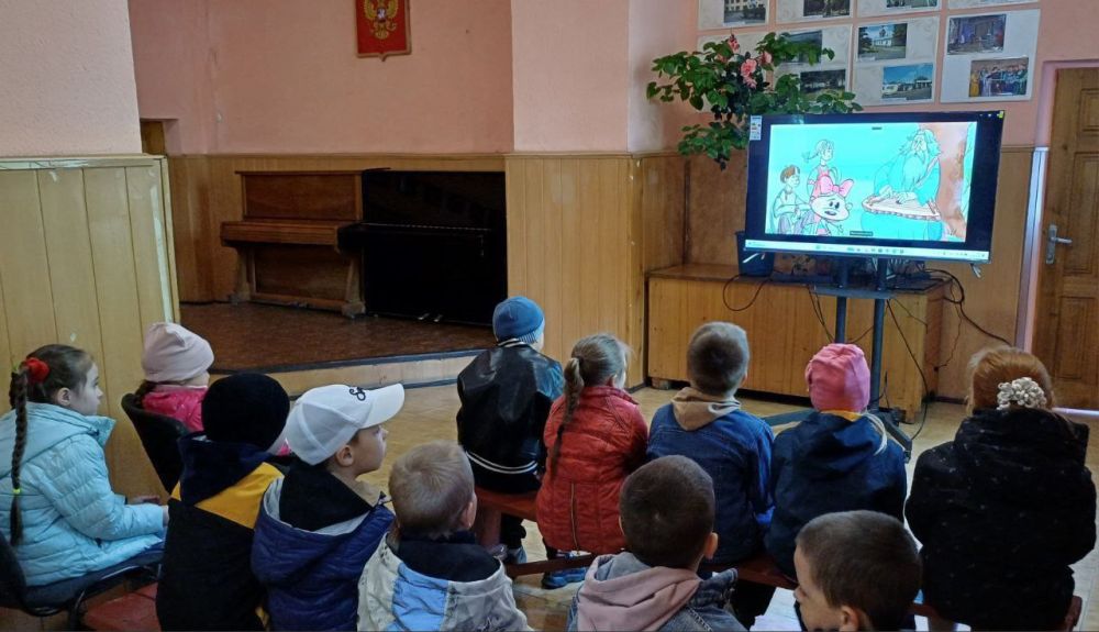 Андрей Рубанцов: 24 мая ежегодно в память двух просветителях Кирилле и Мефодии в России отмечается День славянской письменности и культуры Андрей Рубанцов: 24 мая ежегодно в память двух просветителях Кирилле и Мефодии в России отмечается День славянской письменности и культуры
