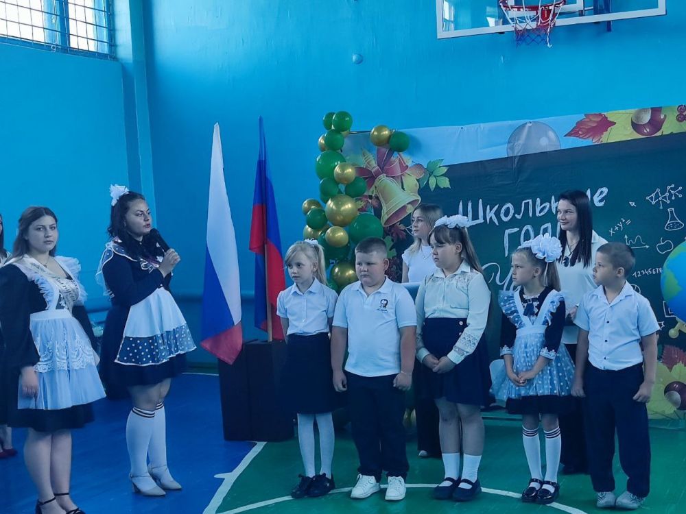 Последний звонок в Великосуходольском УВК № 23: Праздник окончания учебного года Последний звонок в Великосуходольском УВК № 23: Праздник окончания учебного года
