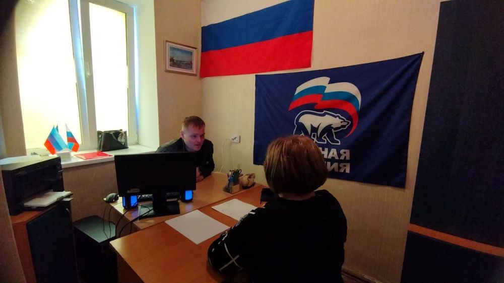 Депутаты Совета городского округа муниципальное образование городской округ город Лисичанск Луганской Народной Республики продолжают приемы граждан Депутаты Совета городского округа муниципальное образование городской округ город Лисичанск Луганской Народной Республики продолжают приемы граждан
