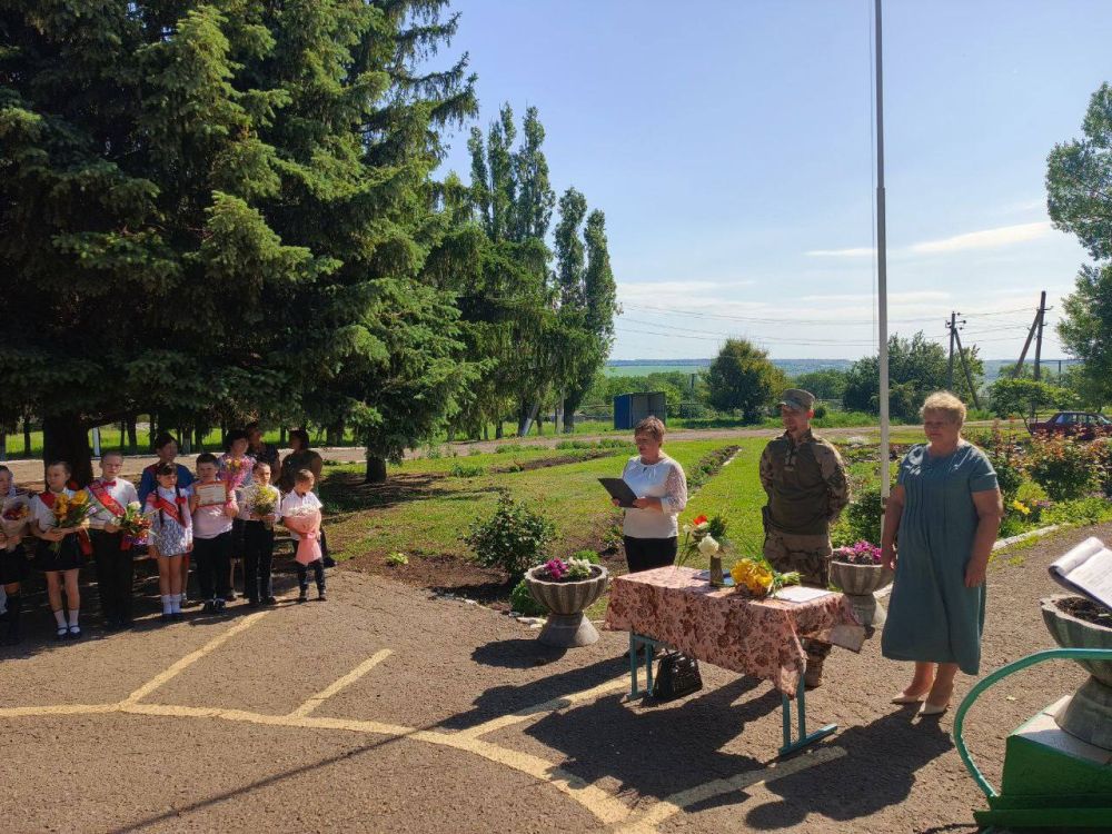 Сегодня во всех школах Марковского муниципального округа прозвенел Сегодня во всех школах Марковского муниципального округа прозвенел