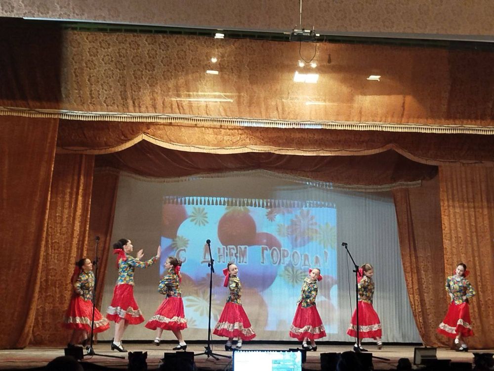 В ГОРОДЕ ПЕТРОВСКОЕ ПРОШЕЛ ПРАЗДНИЧНЫЙ КОНЦЕРТ, ПОСВЯЩЕННЫЙ ДНЮ ГОРОДА В ГОРОДЕ ПЕТРОВСКОЕ ПРОШЕЛ ПРАЗДНИЧНЫЙ КОНЦЕРТ, ПОСВЯЩЕННЫЙ ДНЮ ГОРОДА