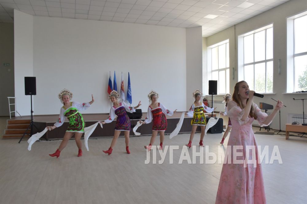 В последнее воскресенье мая Северодонецк традиционно объединяет два главных праздника - День химика и День города В последнее воскресенье мая Северодонецк традиционно объединяет два главных праздника - День химика и День города