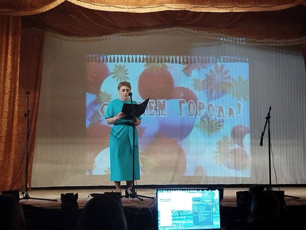 В ГОРОДЕ ПЕТРОВСКОЕ ПРОШЕЛ ПРАЗДНИЧНЫЙ КОНЦЕРТ, ПОСВЯЩЕННЫЙ ДНЮ ГОРОДА В ГОРОДЕ ПЕТРОВСКОЕ ПРОШЕЛ ПРАЗДНИЧНЫЙ КОНЦЕРТ, ПОСВЯЩЕННЫЙ ДНЮ ГОРОДА