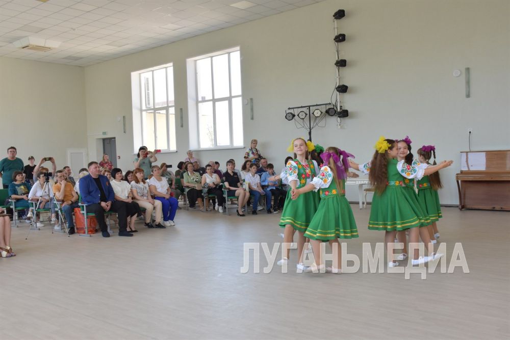В последнее воскресенье мая Северодонецк традиционно объединяет два главных праздника - День химика и День города В последнее воскресенье мая Северодонецк традиционно объединяет два главных праздника - День химика и День города
